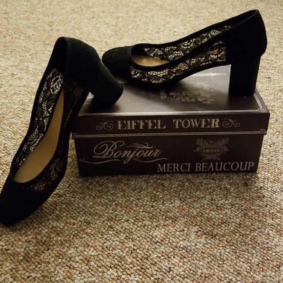 NWOT CL by Laundry Ada Dress Pump - Picture 4 of 8